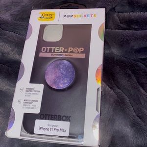 NWT. OTTERBOX+ POP​